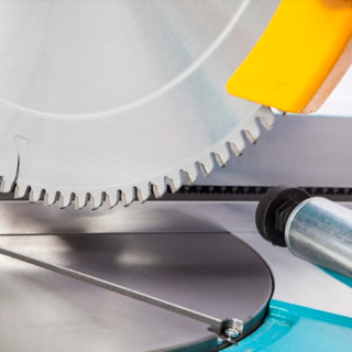 KD 350 PS – آلة المنشار الميتري