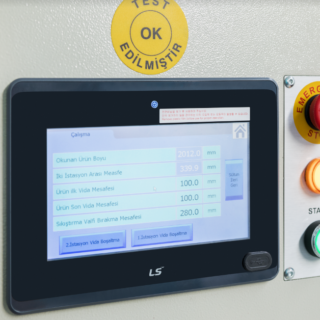 SM 206 – Potpuno automatska mašina za vijke za pričvršćivanje ploča s dvostrukom glavom