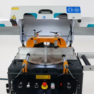 ماكينة القطع السفلية ACK 420 S