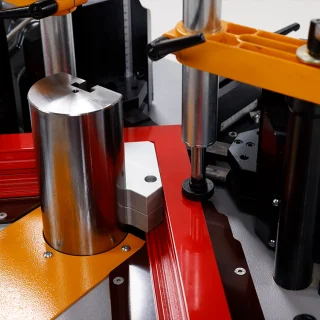 KP 180 — Гидравлический углообжимной пресс для алюминиевых профилей