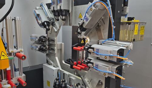 ALM 6510 – ALM 6510 AT – Centro de Mecanizado y Corte de Perfiles de Aluminio