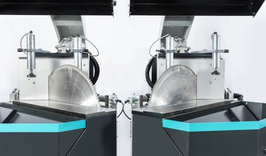 Hassasiyet ve Verimliliğin Anahtarı Olan PVC Kesim Makineleri